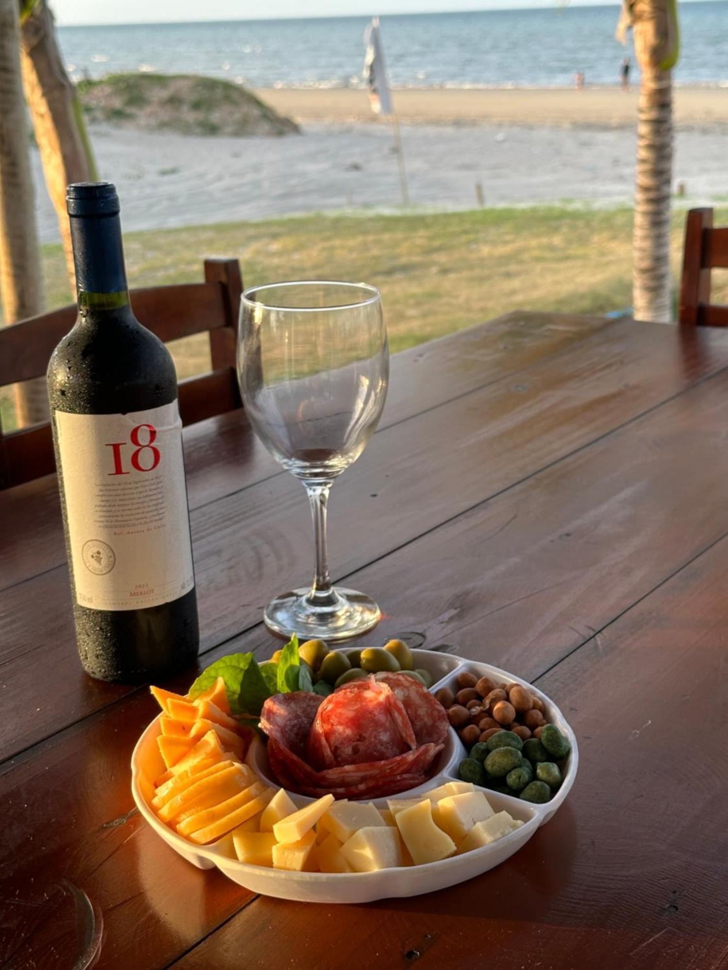 Seu Pedro Lounge Praia - Pousada E Kite Center Icapuí エクステリア 写真